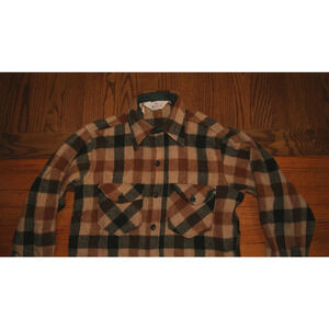 Vintage 70s Woolrich Flannel Mens L Tan Green Plaid Wool Blend Workwear Made USA